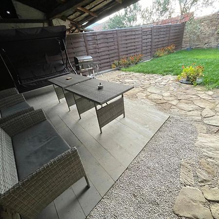 Zu Hause Guest House Vrbov Luaran gambar