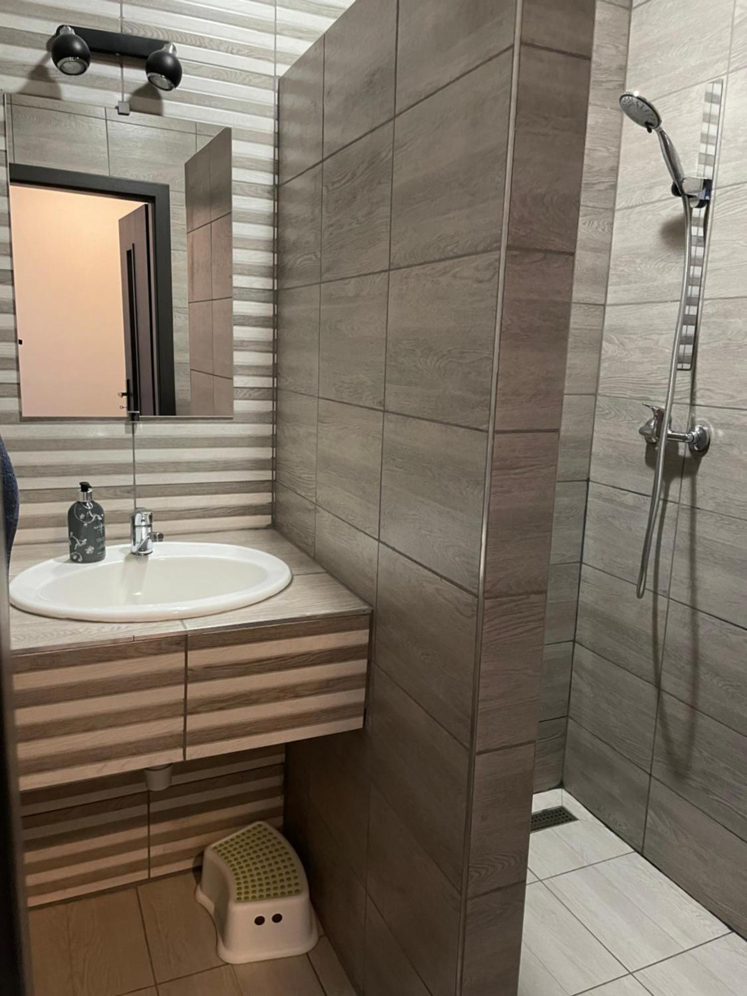 Zu Hause Guest House Vrbov Bilik gambar