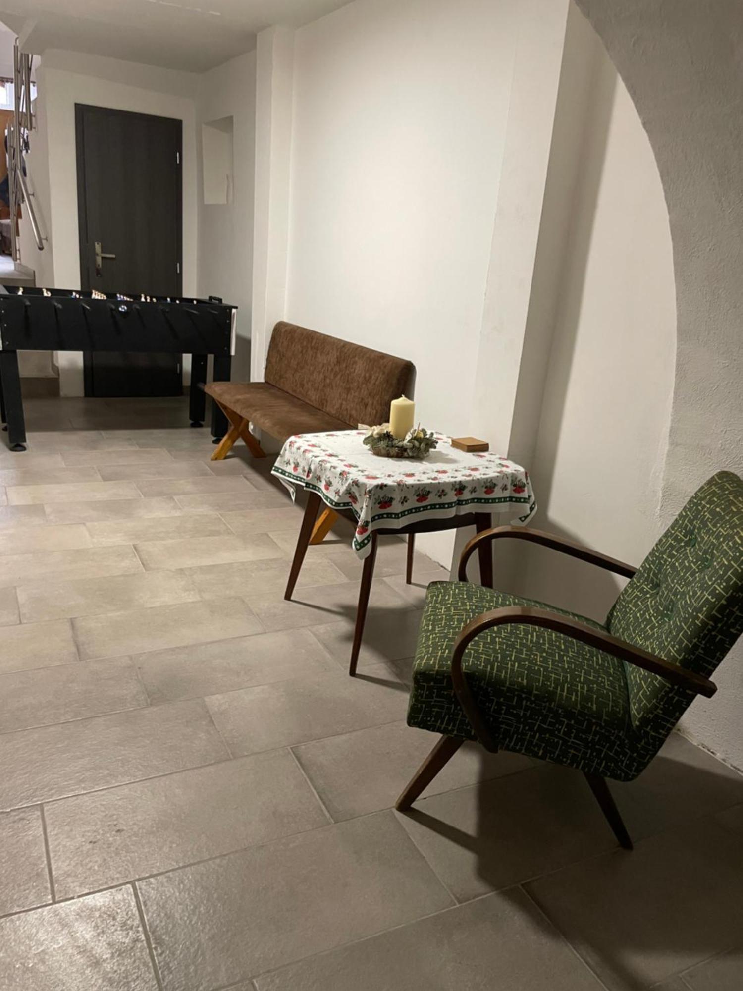 Zu Hause Guest House Vrbov Luaran gambar